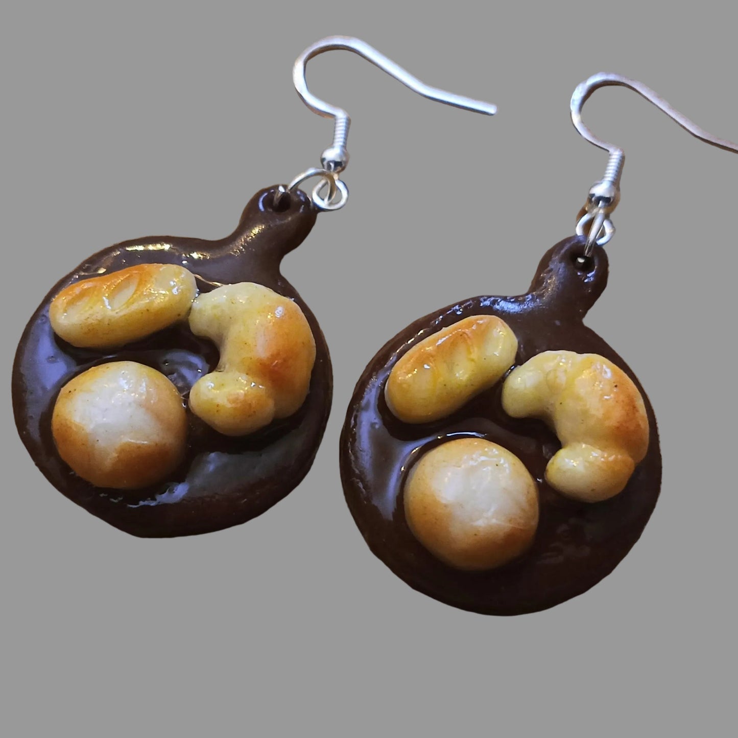 bread board earrings 